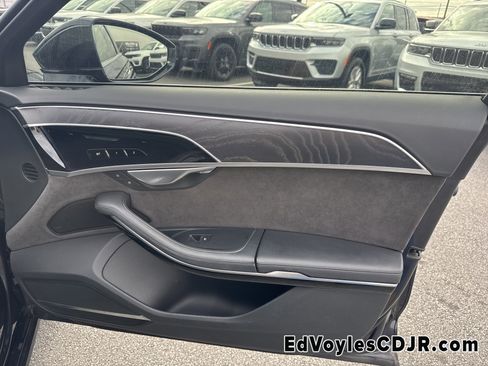 Used 2019 Audi A8 L 3.0T image 18