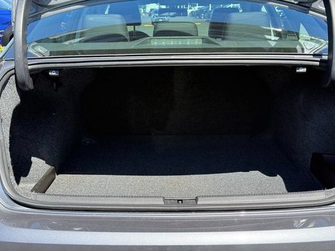 Used 2014 Volkswagen Passat TDI SE FWD image 11