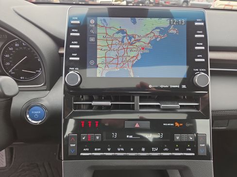 Certified 2022 Toyota Avalon Limited w/ Advanced Safety Package image 27