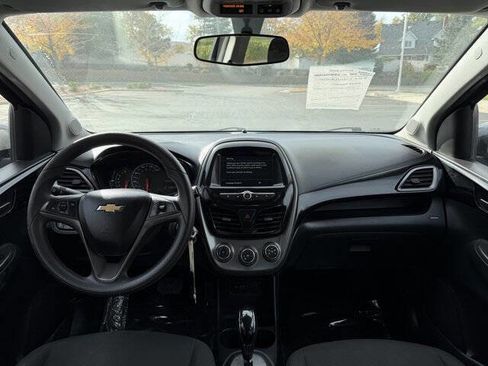 Used 2021 Chevrolet Spark LT image 19
