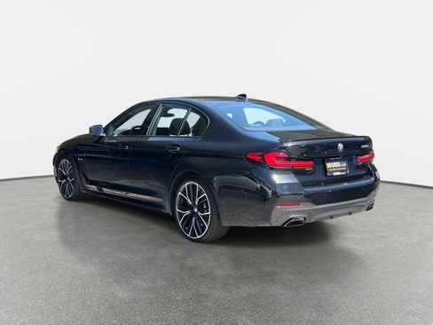 Used 2023 BMW 530e w/ M Sport Package RWD image 5