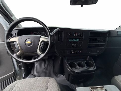 Used 2019 Chevrolet Express 2500 w/ Driver Convenience Package image 13