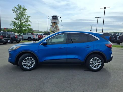 Certified 2021 Ford Escape SE w/ Cold Weather Package image 6