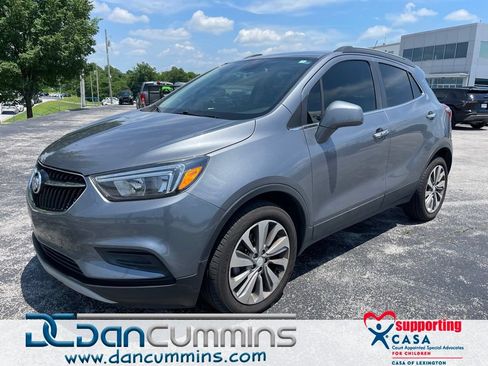 Used 2020 Buick Encore Preferred FWD image 1