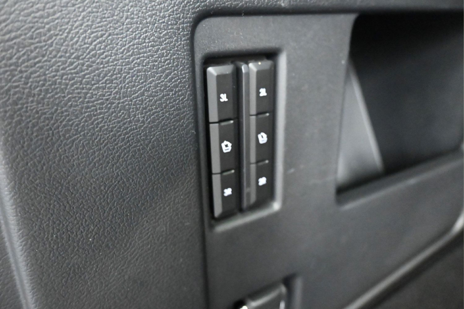 Used 2022 Lincoln Navigator Black Label AWD/4WD image 13