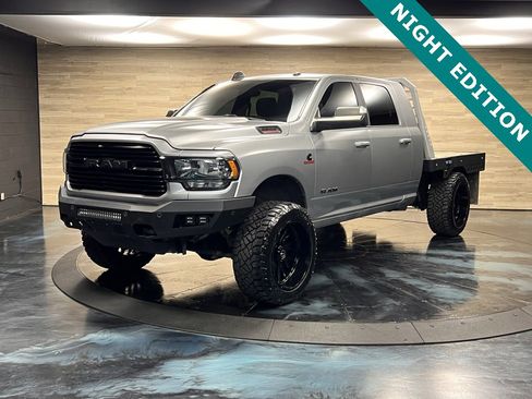 Used 2021 RAM 2500 Big Horn w/ Night Edition image 4