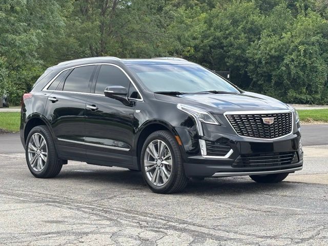 Used 2025 Cadillac XT5 Premium Luxury AWD/4WD image 1