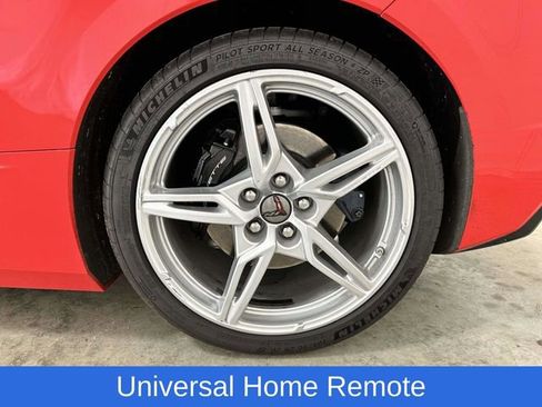 Used 2025 Chevrolet Corvette Stingray image 9