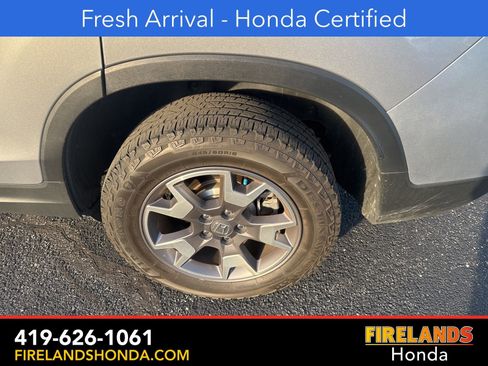 Used 2023 Honda Passport TrailSport image 12