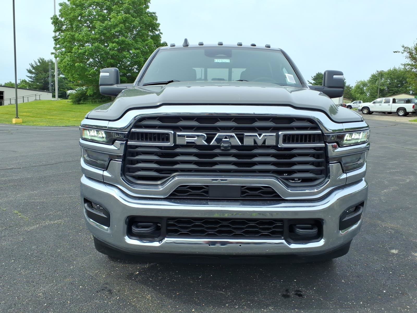 New 2026 RAM 3500 Big Horn AWD/4WD image 2