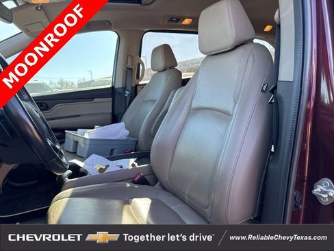 Used 2018 Honda Odyssey EX-L image 18