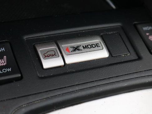 Used 2017 Subaru Forester 2.5i Limited image 11