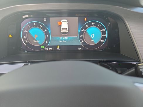 New 2025 Volkswagen Atlas Cross Sport SE image 18