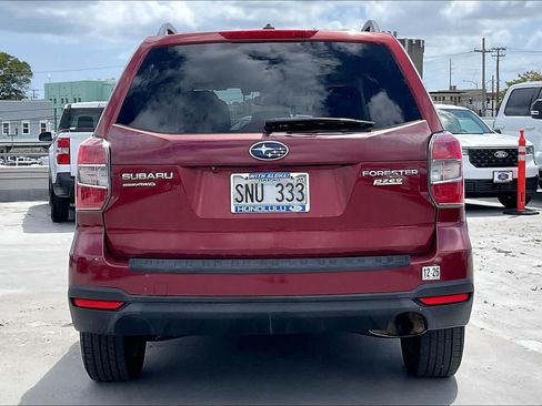 Used 2015 Subaru Forester 2.5i Premium AWD/4WD image 5