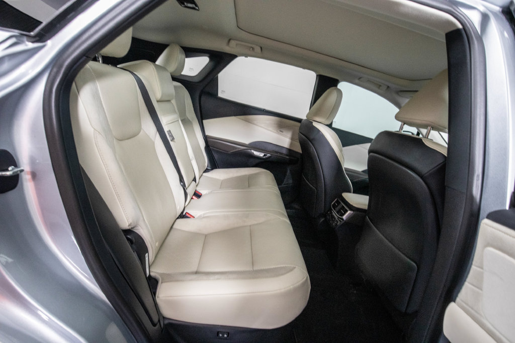 Used 2024 Lexus RX 350 FWD w/ Convenience Package image 13
