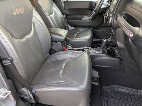 Used 2016 Jeep Wrangler Unlimited Sport w/ Quick Order Package 24S image 18