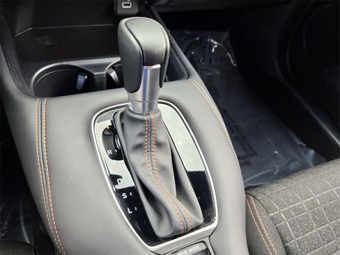 Certified 2025 Honda HR-V Sport image 19