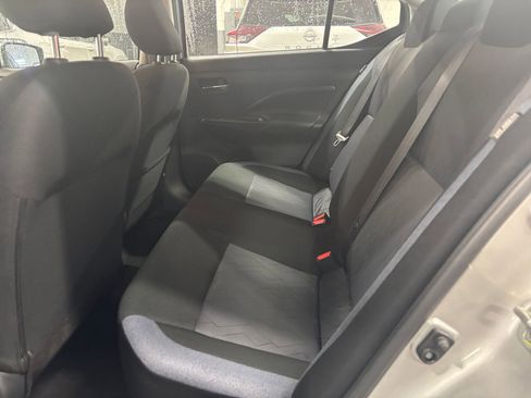 Used 2025 Nissan Versa SV image 36