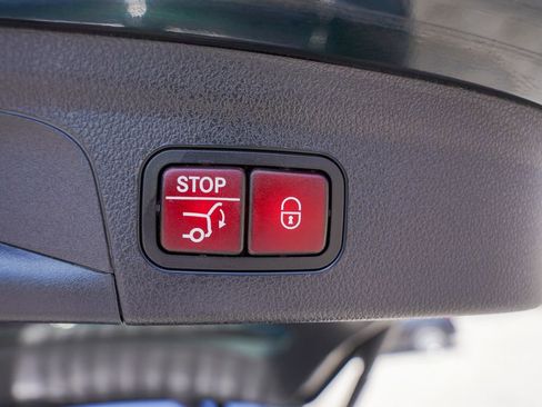 Used 2021 Mercedes-Benz GLE 350 4MATIC image 35