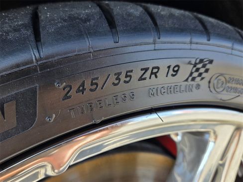 Used 2024 Chevrolet Corvette Stingray Preferred Cpe w/ Z51 Performance Package image 16