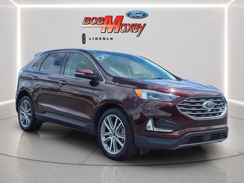 Used 2024 Ford Edge Titanium w/ Equipment Group 301A AWD/4WD image 3