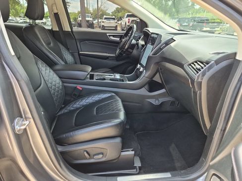 Used 2023 Ford Edge Titanium AWD/4WD image 23