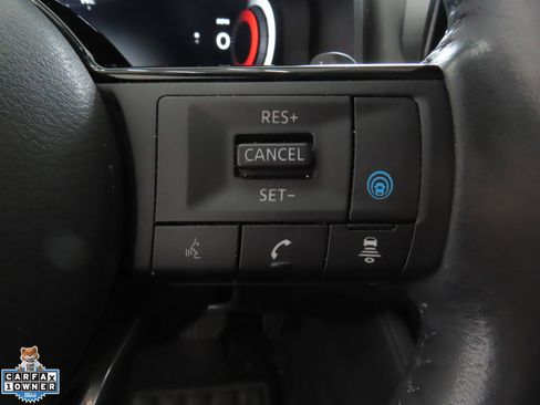 Used 2021 Nissan Rogue Platinum FWD image 14