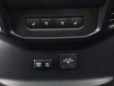 Used 2023 Toyota Tundra Capstone AWD/4WD image 55