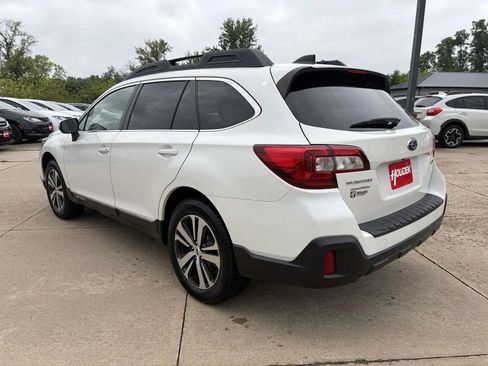 Used 2019 Subaru Outback 2.5i Limited AWD/4WD image 6