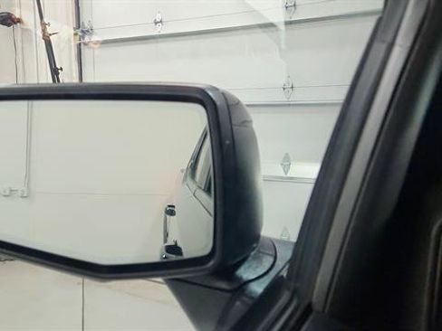 Used 2022 Chevrolet Silverado 1500 ZR2 AWD/4WD image 13