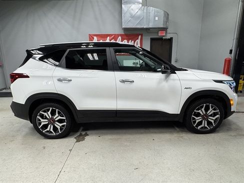 Used 2021 Kia Seltos SX w/ Paint Protection Package AWD/4WD image 6