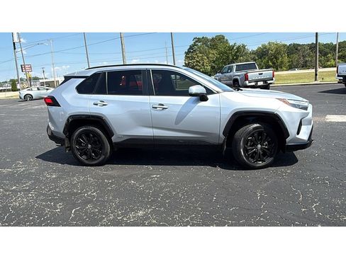 Certified 2024 Toyota RAV4 SE w/ Weather Package AWD/4WD image 10