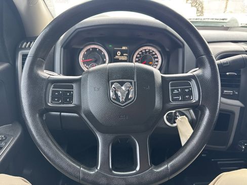 Used 2016 RAM 2500 Tradesman w/ Chrome Appearance Group image 15