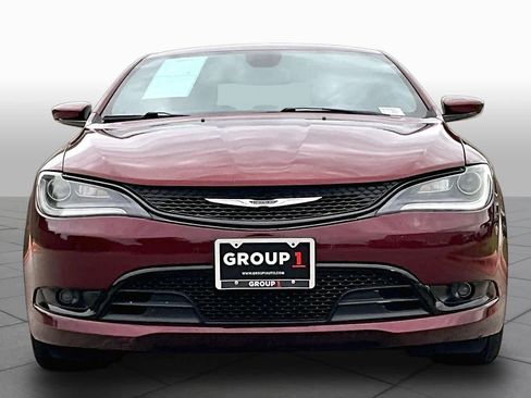 Used 2015 Chrysler 200 S FWD image 4