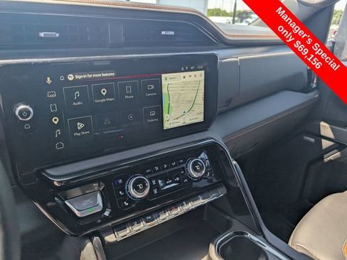 Used 2026 GMC Sierra 2500 AT4 w/ Technology Package AWD/4WD image 20