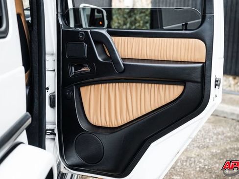 Used 2014 Mercedes-Benz G 63 AMG 4MATIC image 70