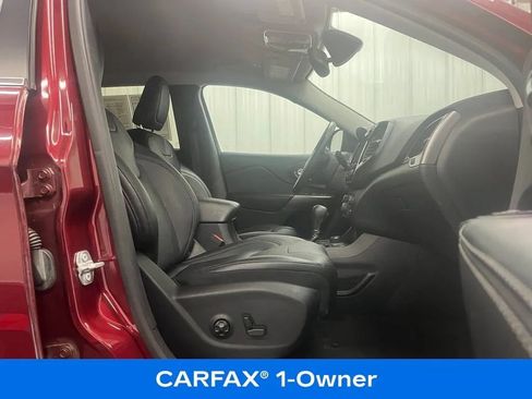 Used 2019 Jeep Cherokee Limited AWD/4WD image 9