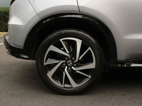 Used 2019 Honda HR-V Sport image 5