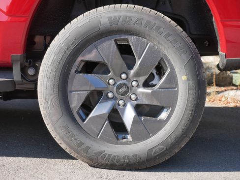 New 2025 Ford F150 Lightning Flash image 22