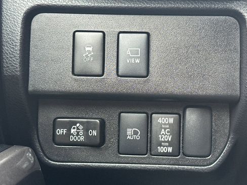 Used 2023 Toyota Tacoma TRD Sport w/ Advanced Technology Package image 34