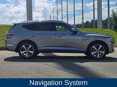 Used 2021 Genesis GV80 3.5T AWD/4WD image 2