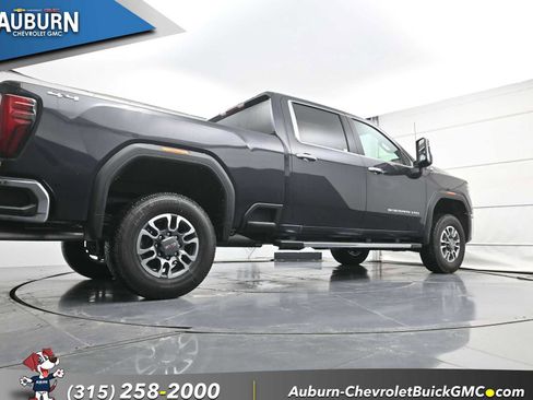 New 2026 GMC Sierra 2500 SLT image 21