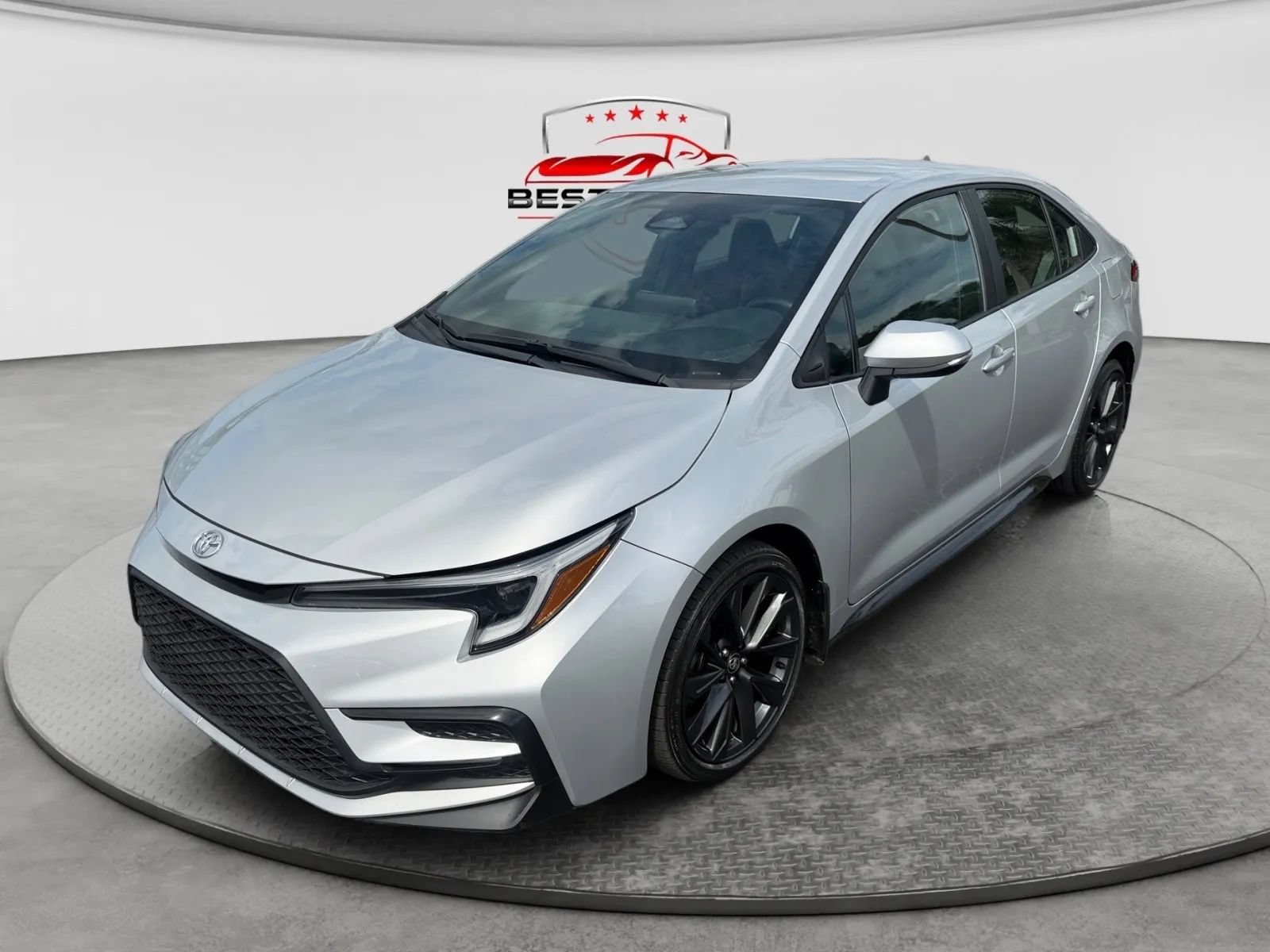 Used 2025 Toyota Corolla SE FWD image 1