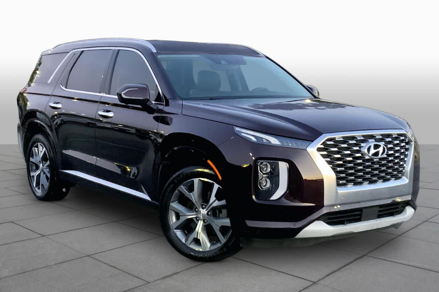 Used 2021 Hyundai Palisade Limited FWD image 3