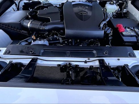 Used 2023 Toyota Tacoma TRD Off-Road image 13