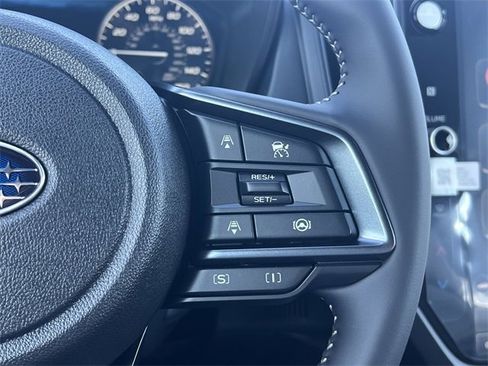 Used 2025 Subaru Forester Limited image 21