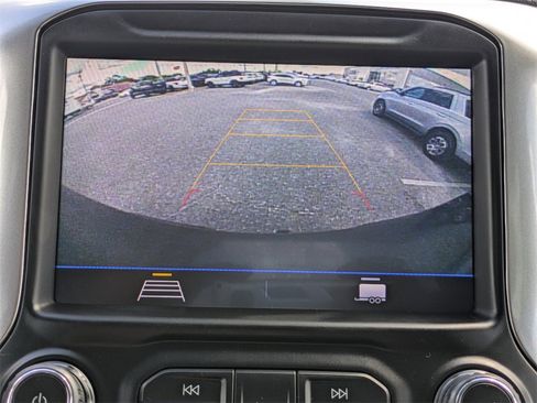 Used 2021 Chevrolet Silverado 1500 LT Trail Boss image 36