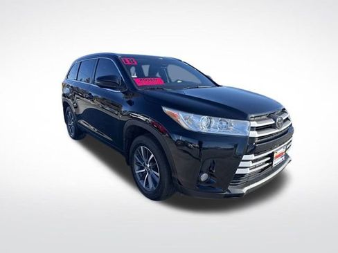 Used 2018 Toyota Highlander XLE image 7