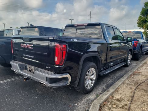 Used 2020 GMC Sierra 1500 SLT w/ SLT Premium Package AWD/4WD image 6