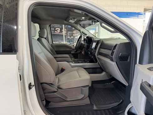 Used 2021 Ford F250 XLT w/ XLT Premium Package image 14
